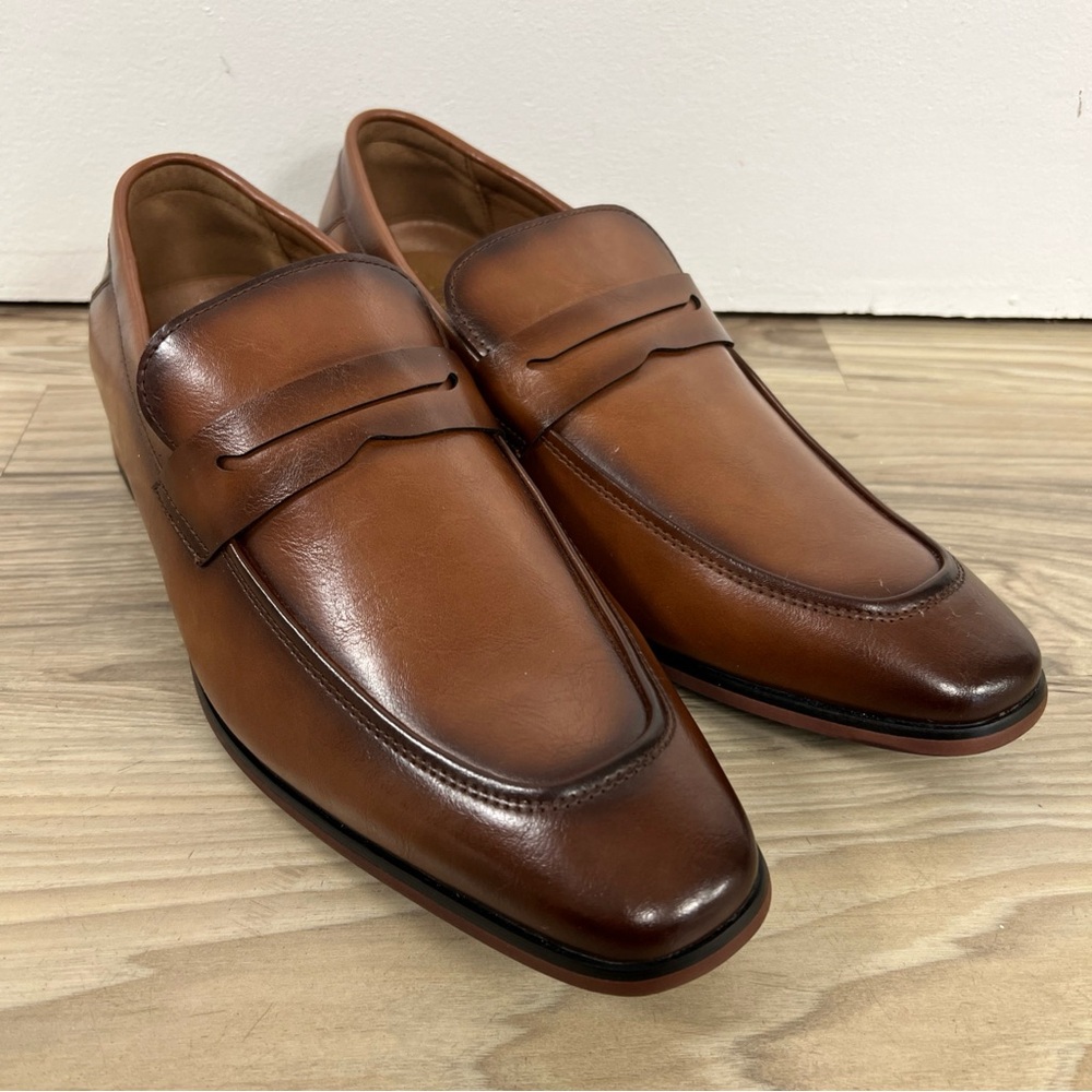 Guess Dress Shoes Loafers Medium Brown Gmsymon-R Mens Size 9 NWOB - Picture 3 of 5